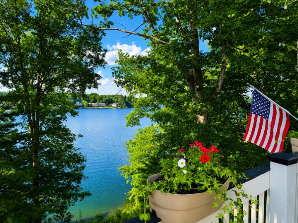 45 Markham Terrace — Lakefront home on Lake Dartmoor, Fairfield Glade